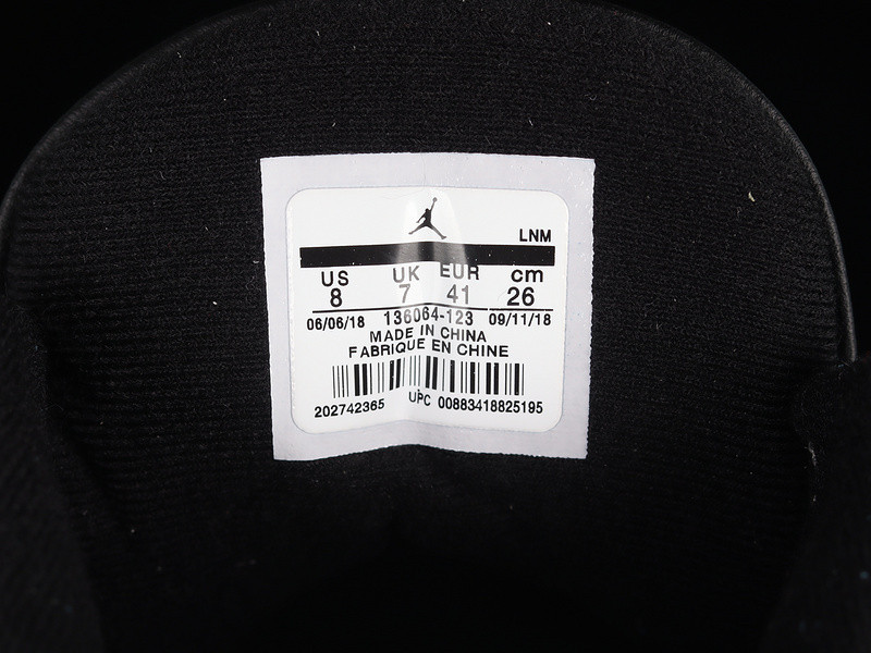 Jordan 3 Retro Infrared 23 - 136064-123