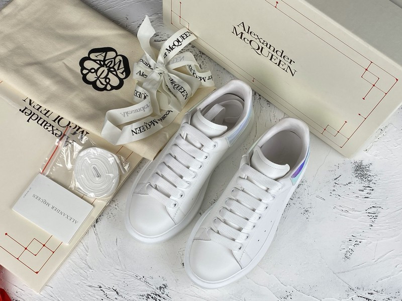 ALEXANDER MCQUEEN SNEAKER