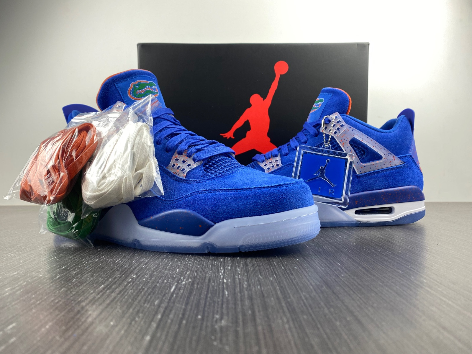 Jordan 4 Retro Florida Gators (PE) AJ4-904283
