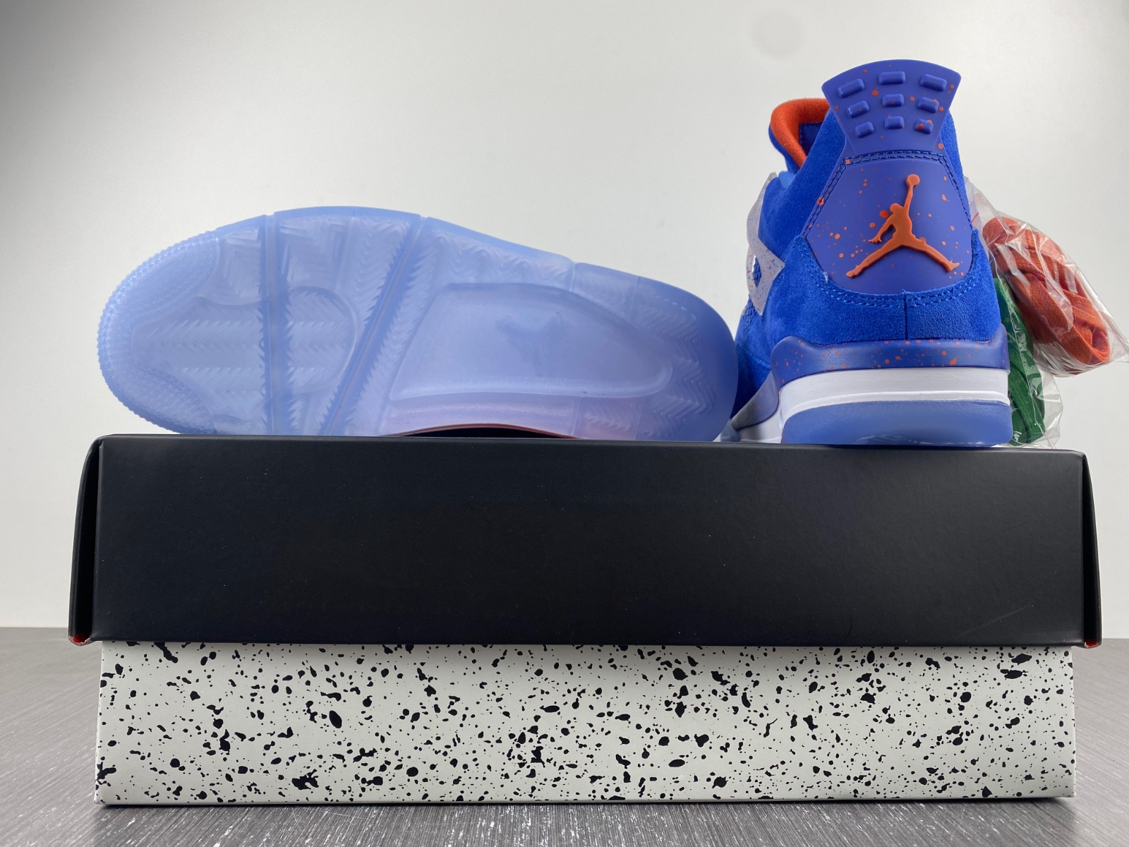 Jordan 4 Retro Florida Gators (PE) AJ4-904283