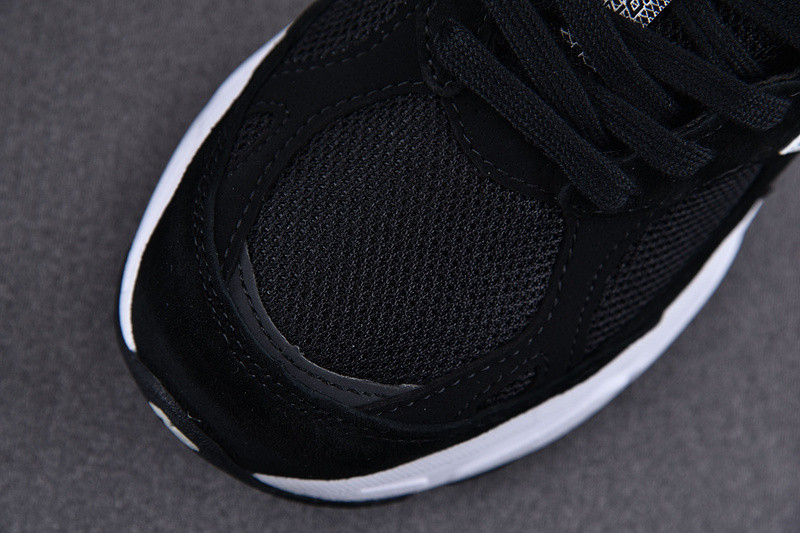 New Balance 990v3 Black White M990BS3
