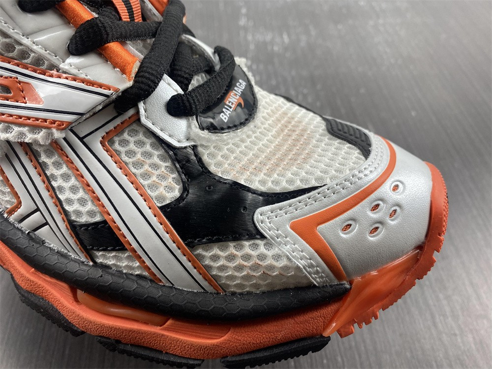 Ba*len*cia*ga runner 677403 w3rb7 9051