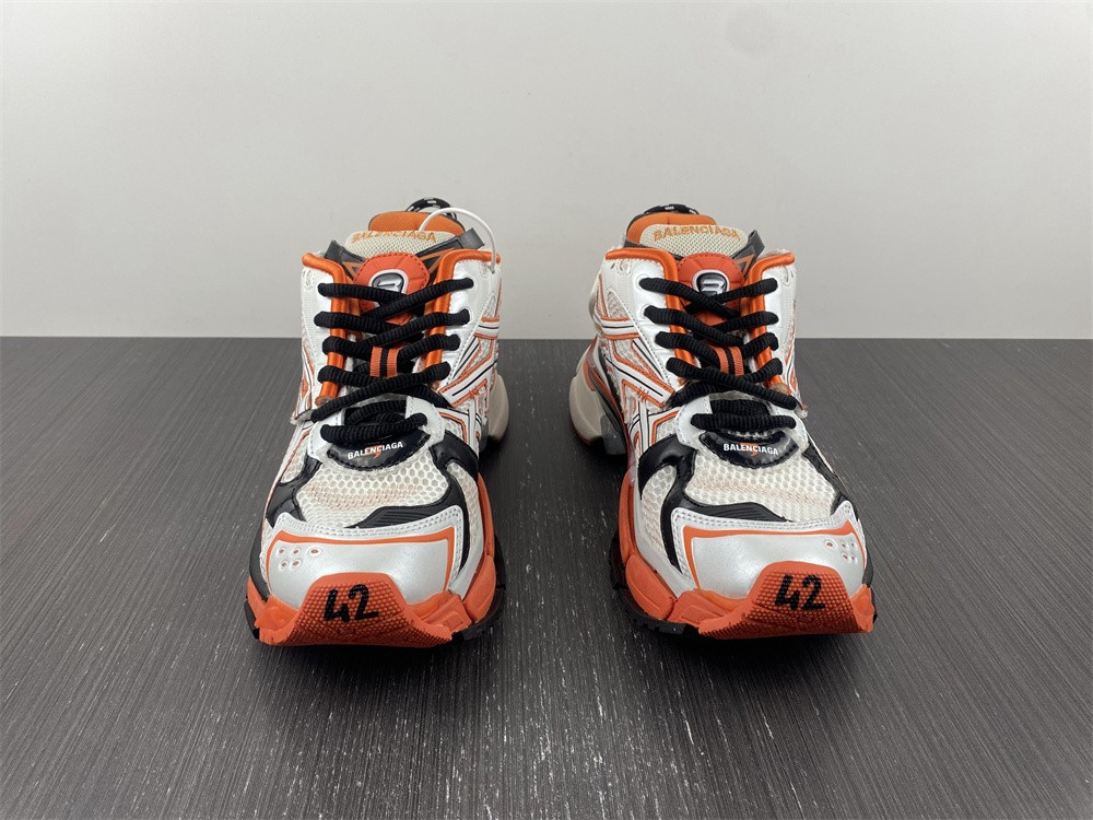 Ba*len*cia*ga runner 677403 w3rb7 9051