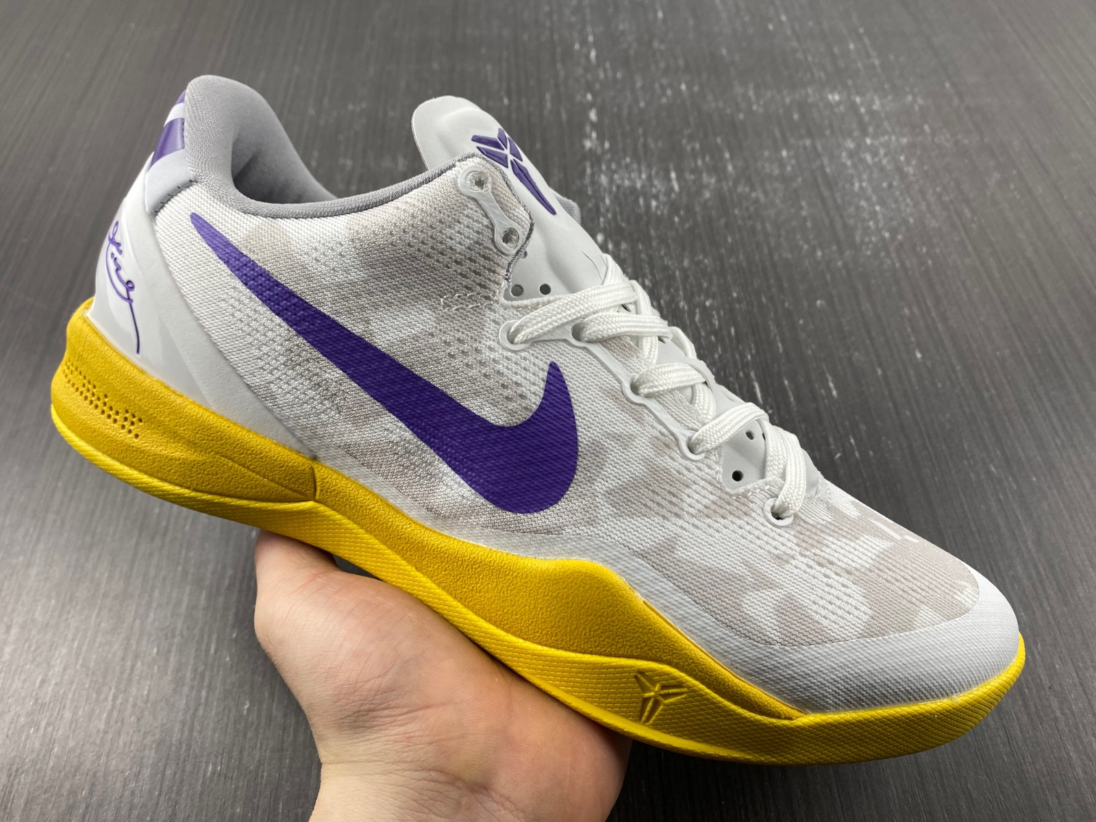 Nike Kobe 8 Easter 555035--101