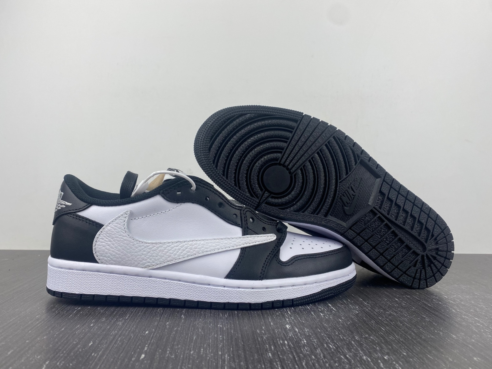 JORDAN 1 RETRO LOW OG SP TRAVIS SCOTT DM7866 - 007