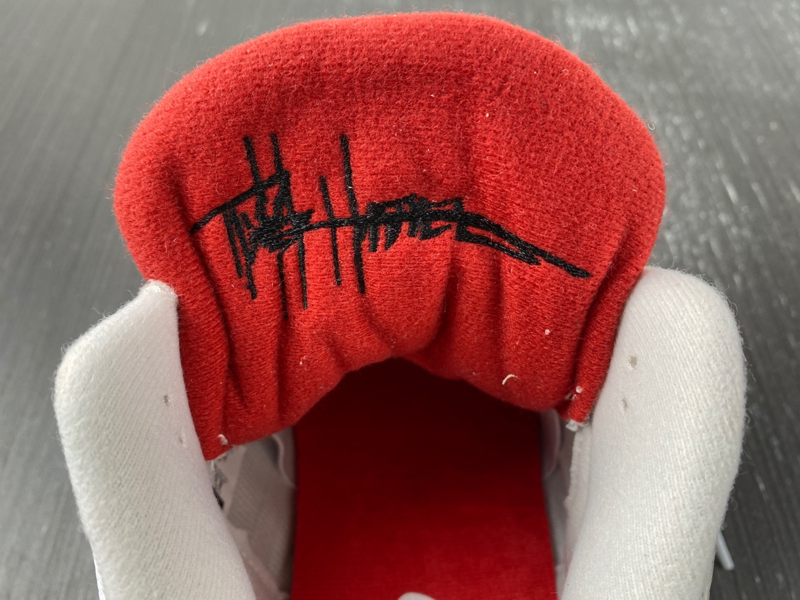 Jordan 3 Retro Tinker White University Red CJ0939-100