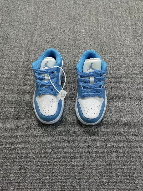 AIR JORDAN 1 KIDS SHOES