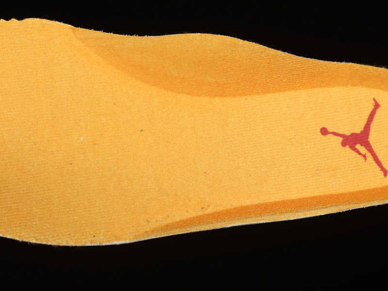 Air Jordan 4 GS "Messy Room" DR6952-400