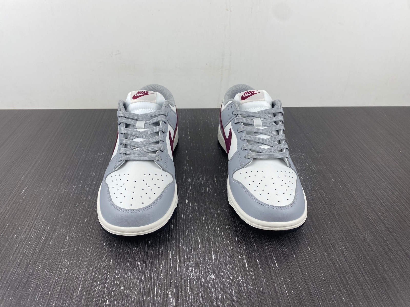 Nike Dunk Low Grey Team Red DD1503-122