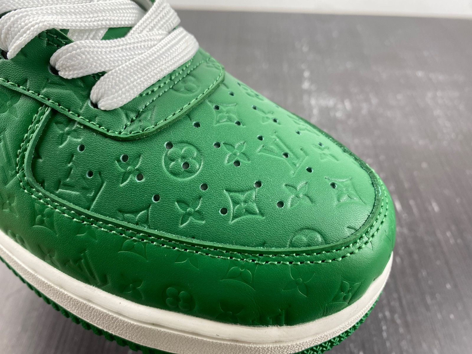NIKE AIR FORCE 1 LOW BY VIRGIL ABLOH