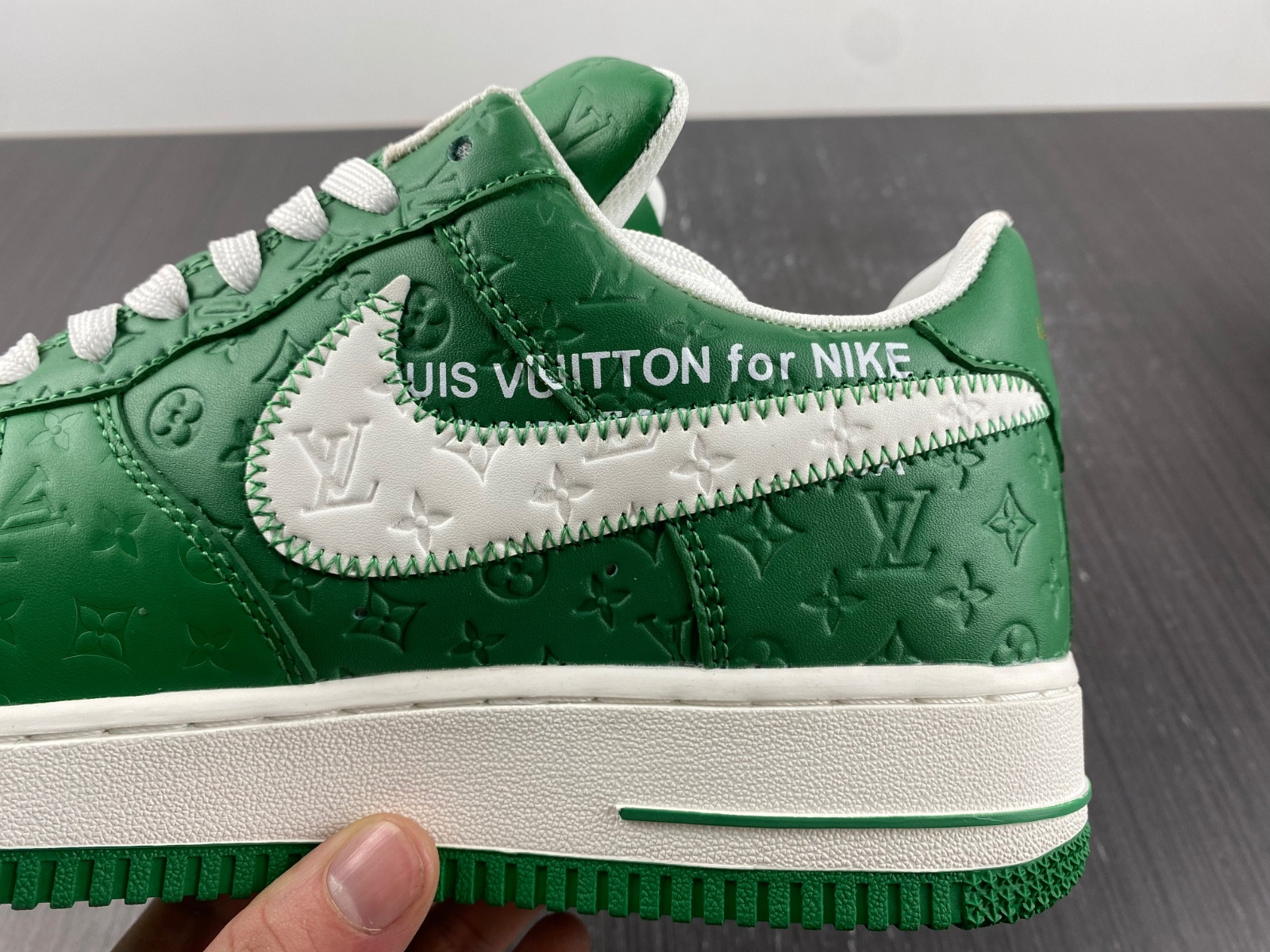NIKE AIR FORCE 1 LOW BY VIRGIL ABLOH