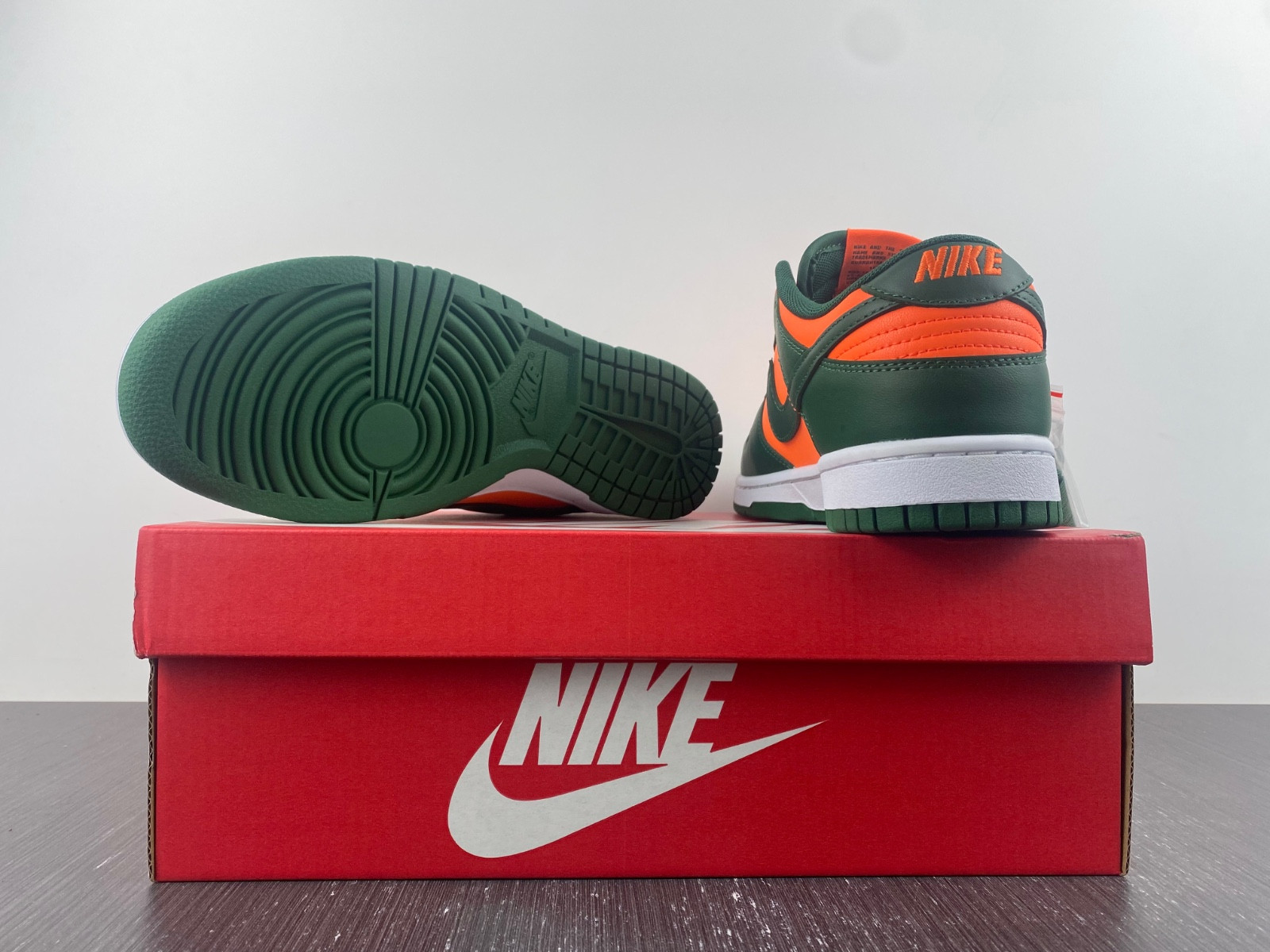 Nike Dunk Low Retro Miami Hurricanes - DD1391-300