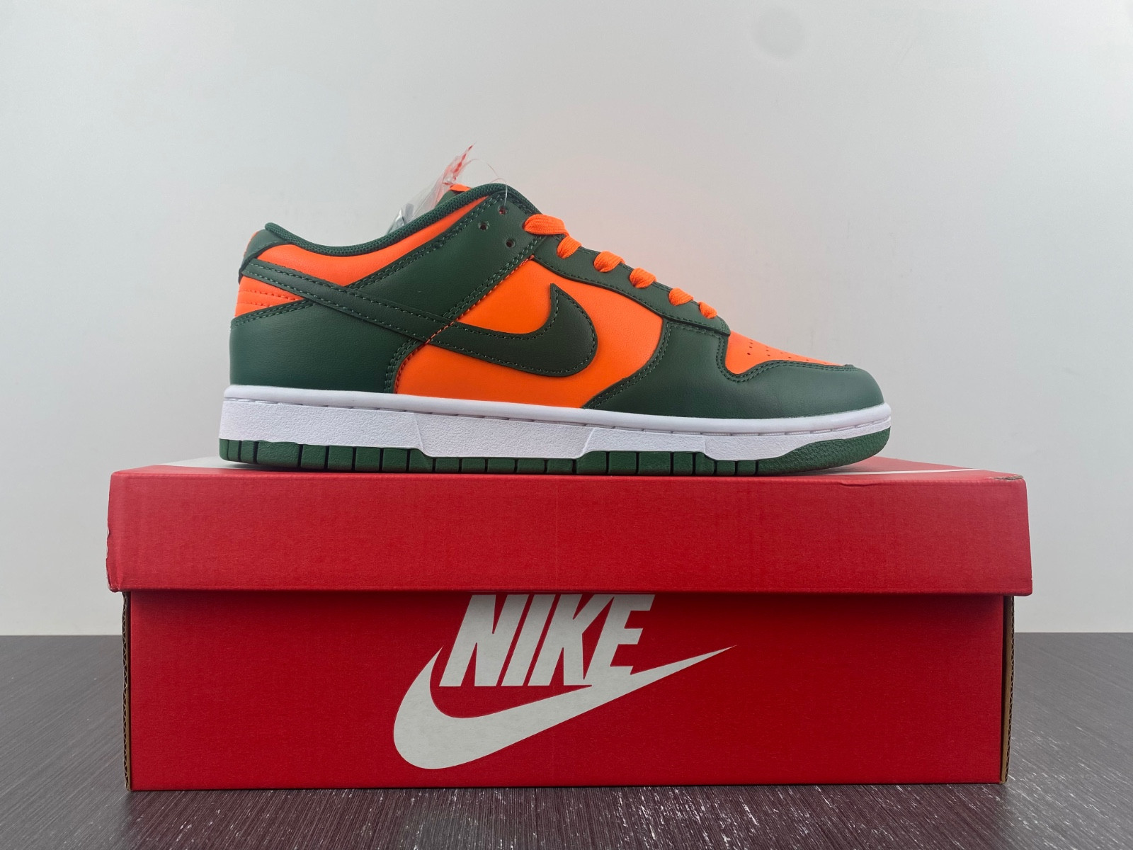 Nike Dunk Low Retro Miami Hurricanes - DD1391-300