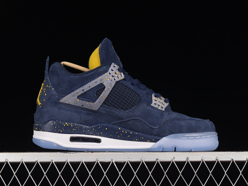 Jordan 4 Retro Michigan (PE) AJ4 1036660