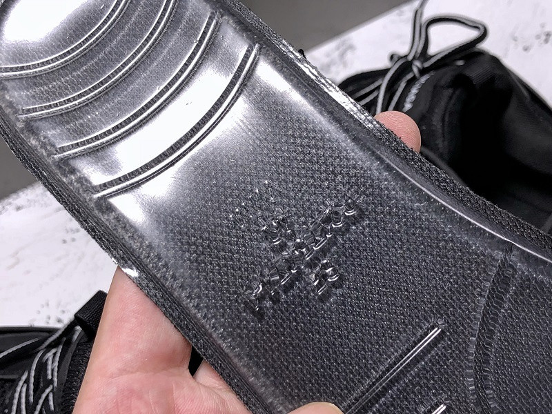 Ba*len*cia*ga track trainer (black glow) 570391 w1gb1 1003