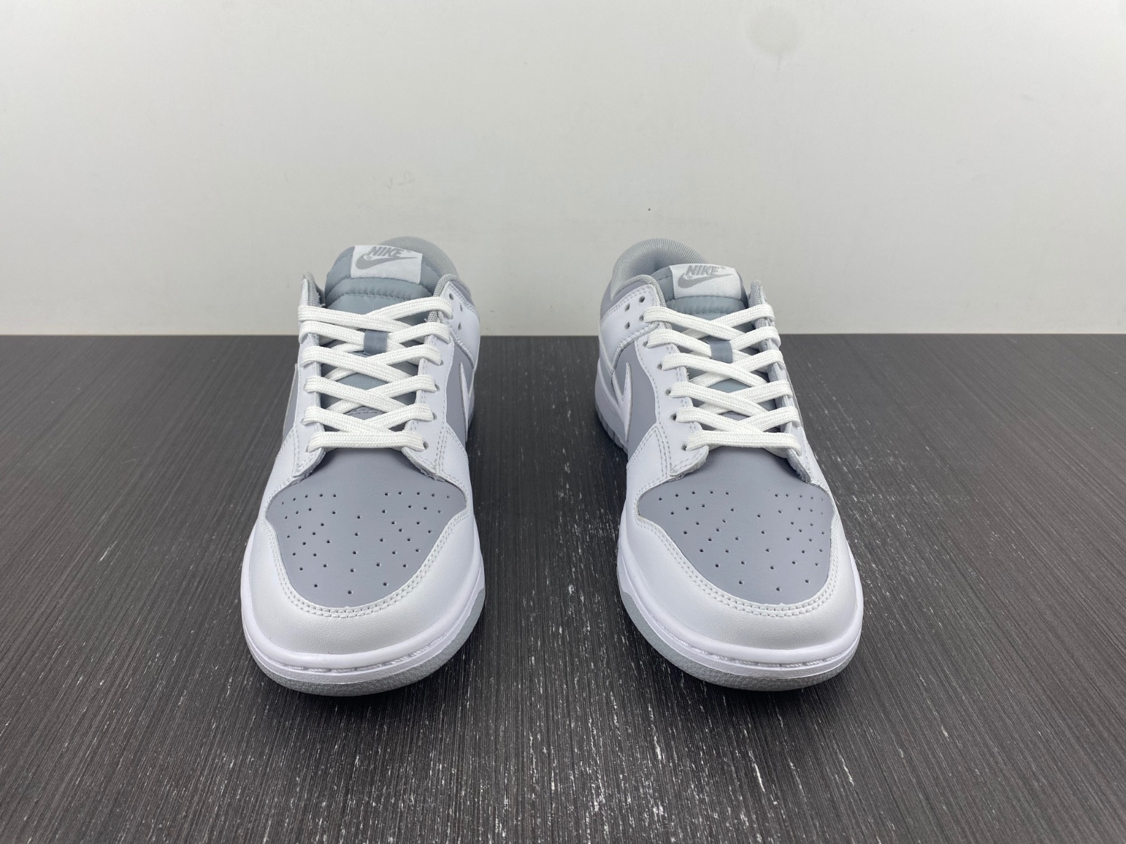 Nike Dunk Low Retro White Grey - DJ6188-003