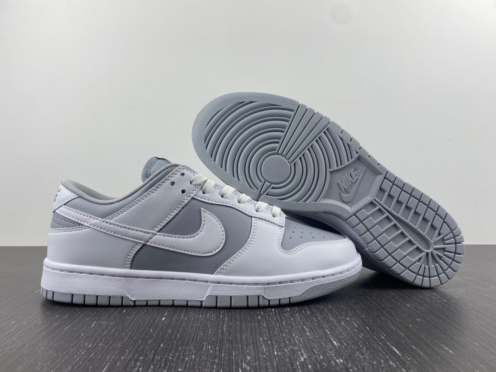 Nike Dunk Low Retro White Grey - DJ6188-003