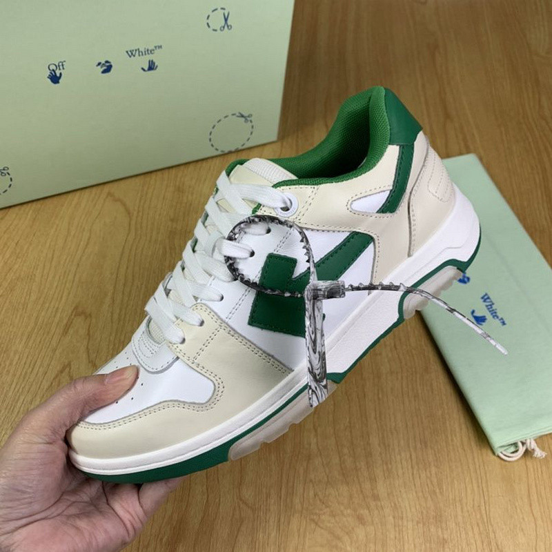 Off-White c/o Virgil Abloh