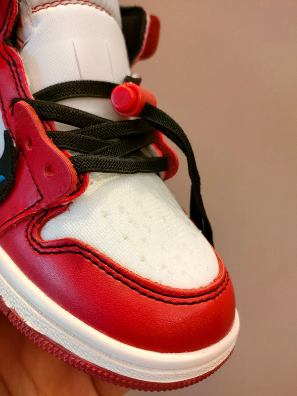 AIR JORDAN 1 KIDS SHOES
