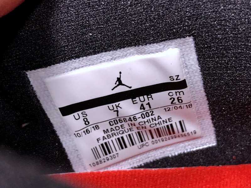 AIR JORDAN 11 RETRO LOW 