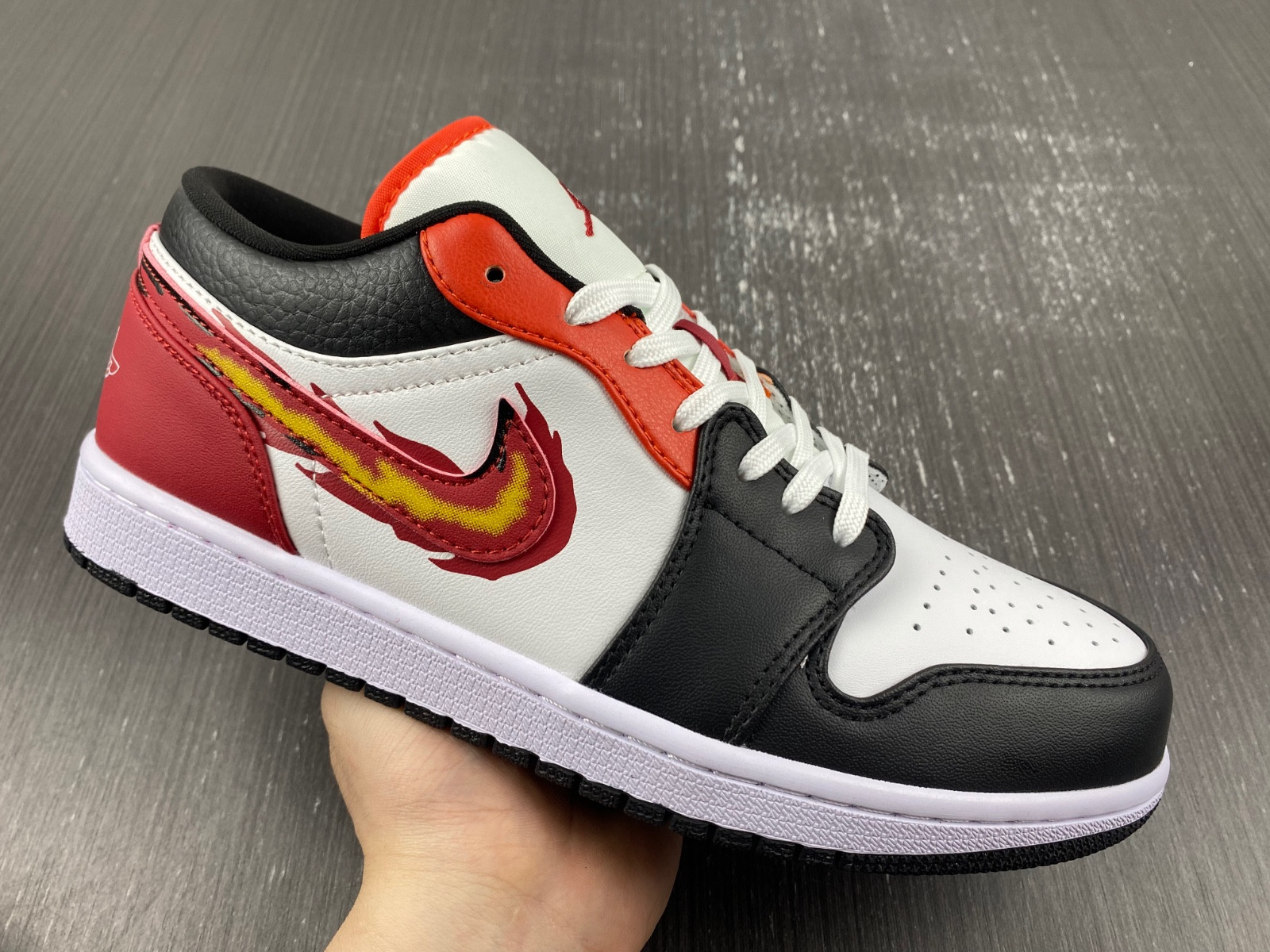 Jordan 1 Low SE Just Skate Gym Red FJ7222-101