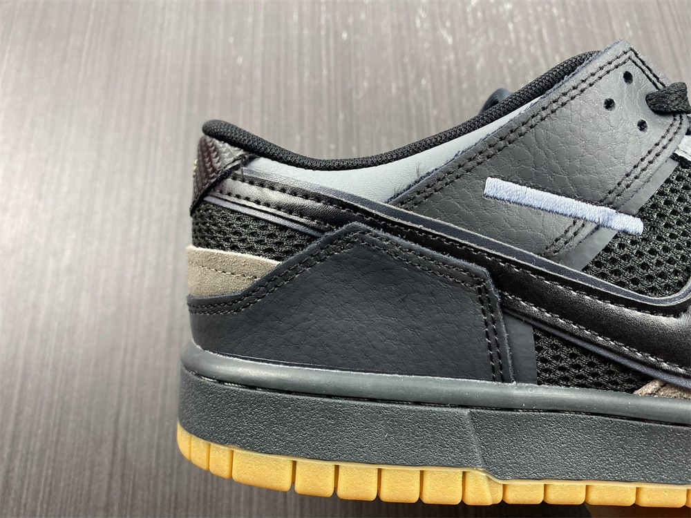 Nike Dunk Low Scrap Black Gum DB0500-001