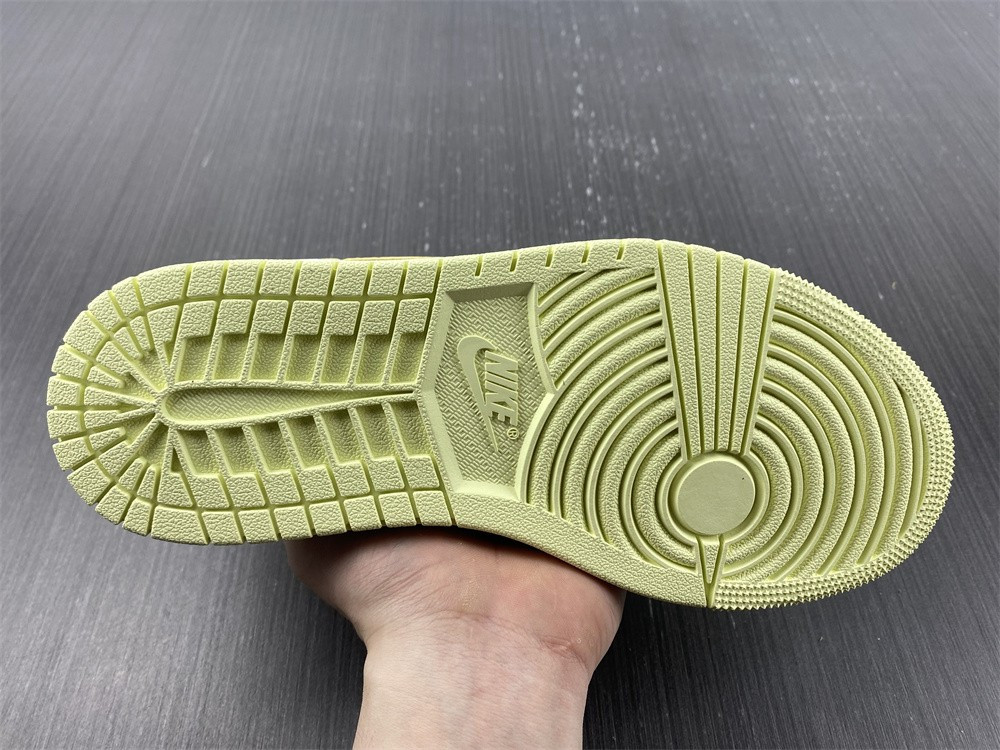 Jordan 1 Low Lemonade (W) DC0774-007