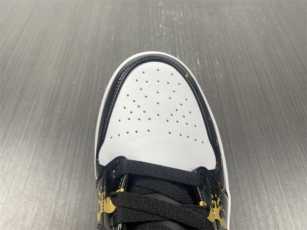 AIR JORDAN 1 MID 554724-132