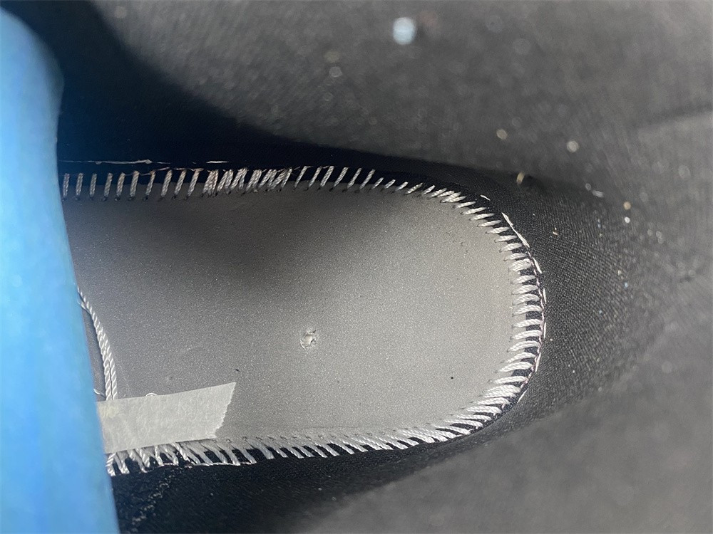 AIR JORDAN 1 MID 554724-132