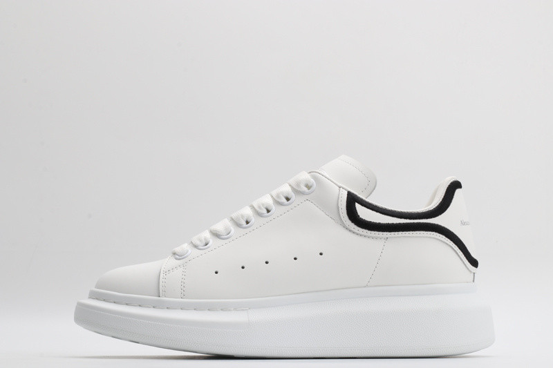 ALEXANDER MCQUEEN SNEAKER