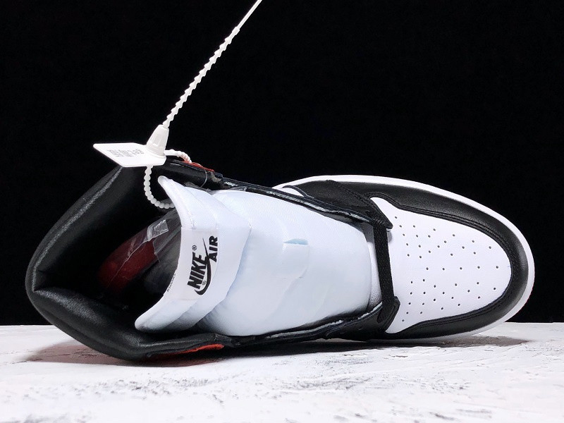 JORDAN 1 RETRO HIGH SATIN BLACK TOE CD0461-016