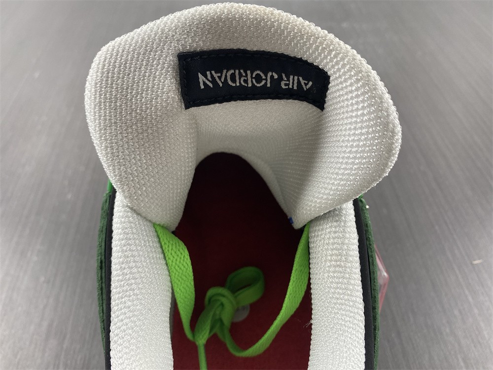 AIR Jordan 4 Retro Doernbecher 308497-015