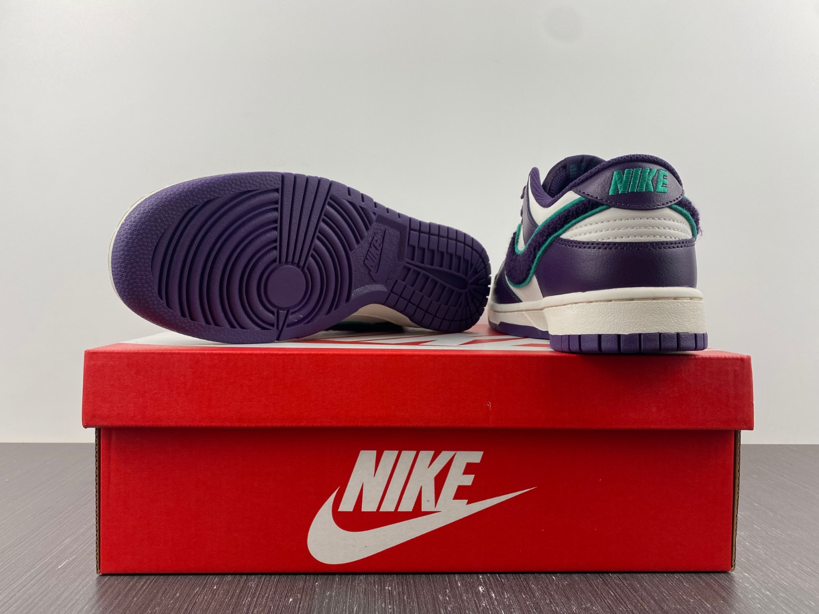 Nike Dunk Low Chenille White Purple DQ7683-100