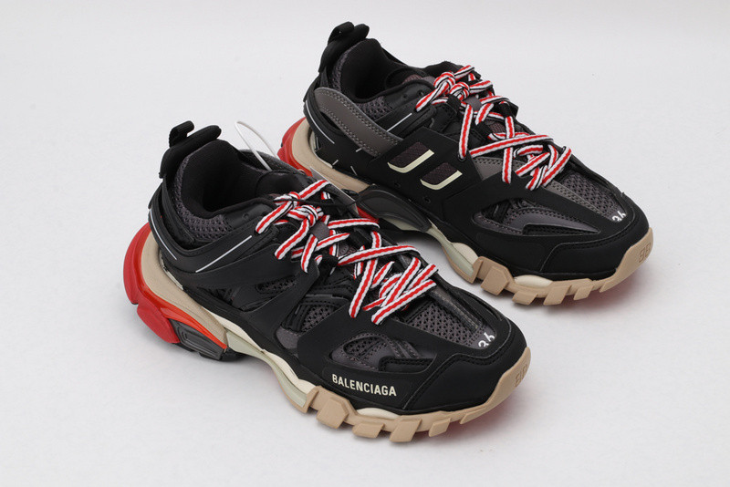 Ba*len*cia*ga track 542436 w2la1 2045