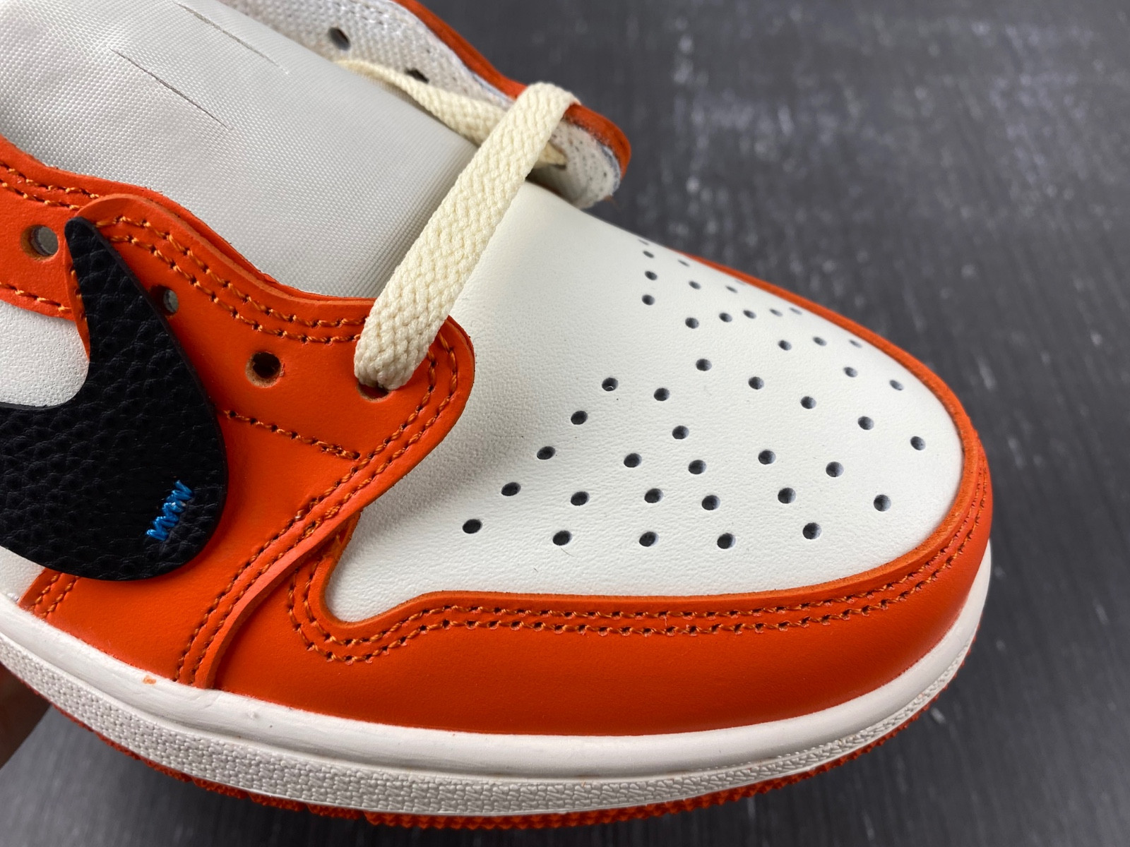 Air Jordan 1 Low OW Sneaker CZ0790-113