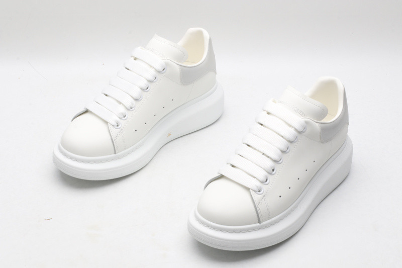 ALEXANDER MCQUEEN SNEAKER