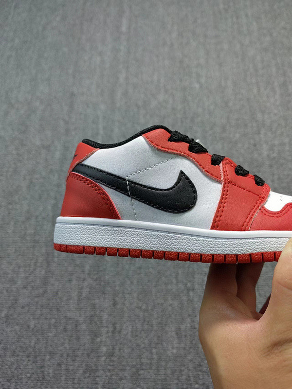 AIR JORDAN 1 KIDS SHOES