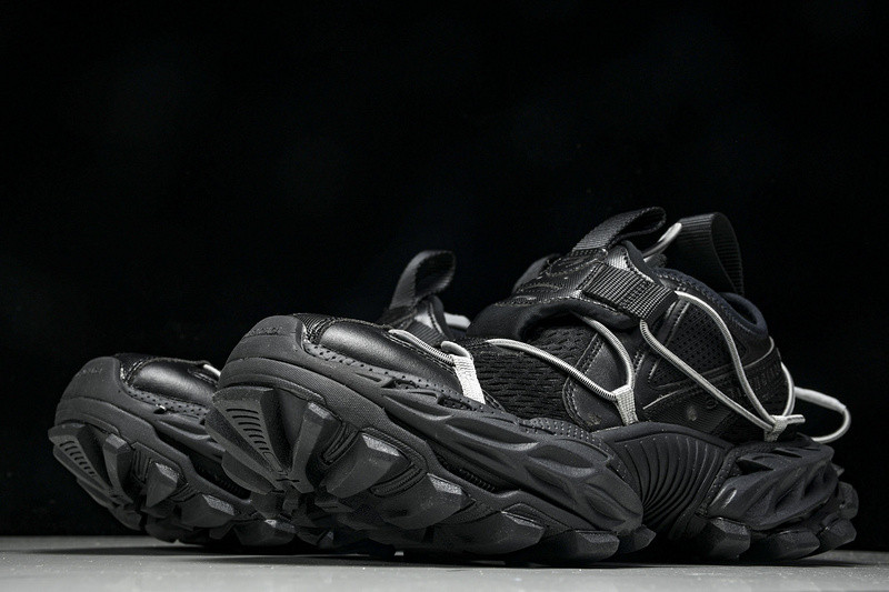 Balenciaga Hike Black