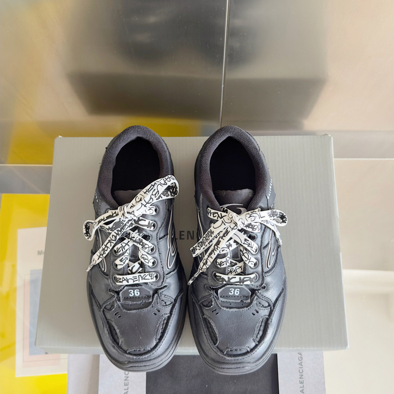 BALENCIAGA Launches New Hamptons Sneaker