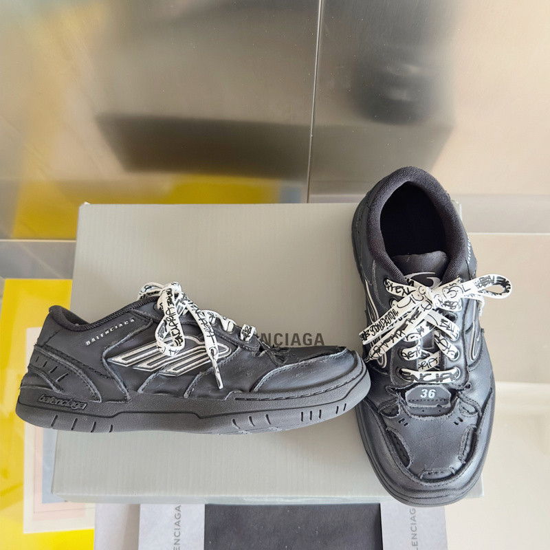 BALENCIAGA Launches New Hamptons Sneaker