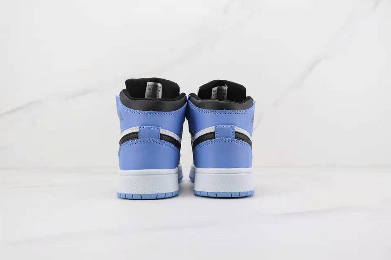 AIR JORDAN 1 KIDS SHOES