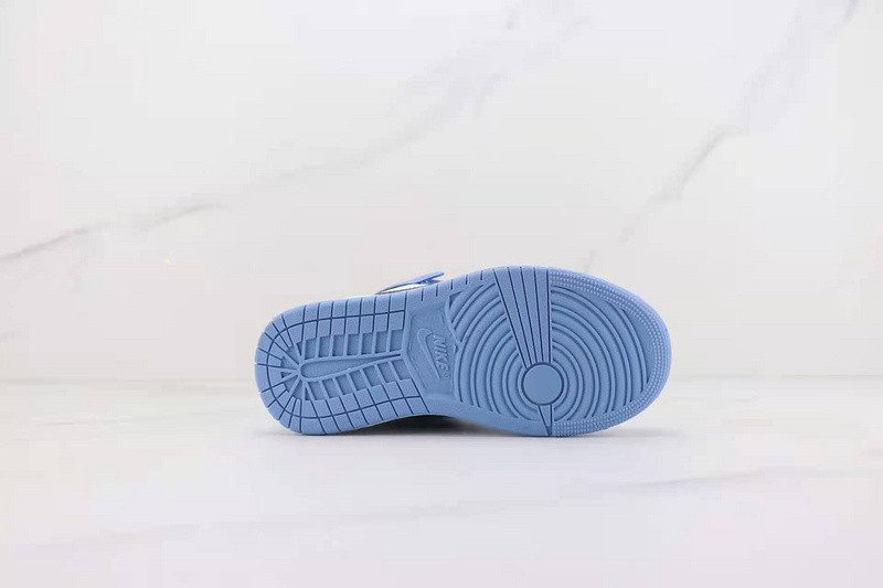 AIR JORDAN 1 KIDS SHOES