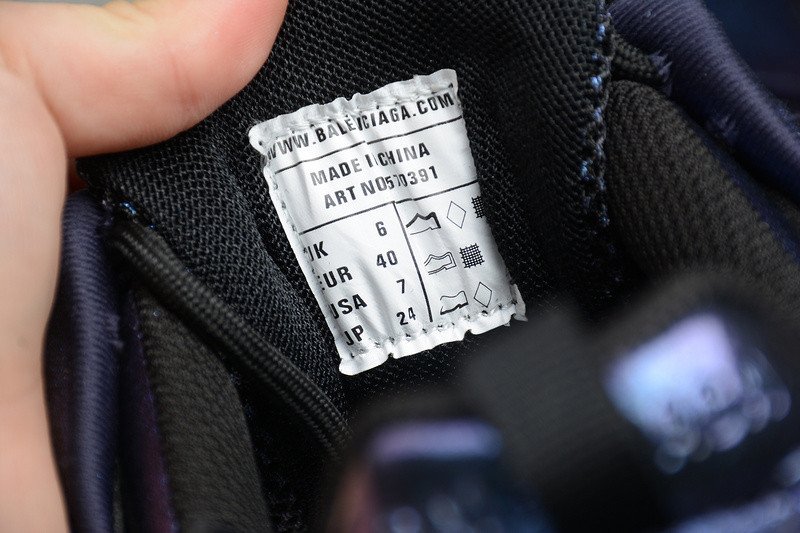 BALENCIAGE TRIPLE TRAINER 570391 W2GN1 9025