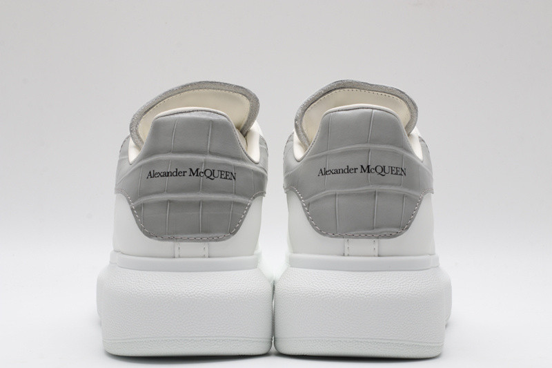 ALEXANDER MCQUEEN SNEAKER