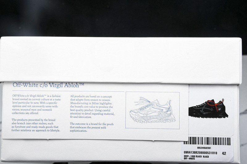 OW C/O ODSY-1000 SPORTS SHOES