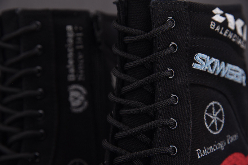 BALENCIAGA STRIKE COMBAT BOOT