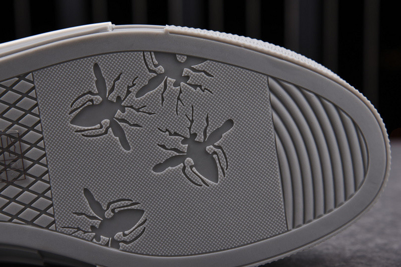 D B23 HIGH-TOP SNEAKERS