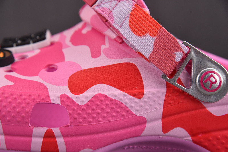 Cr*0*s classic clog a bathing ape abc camo pink