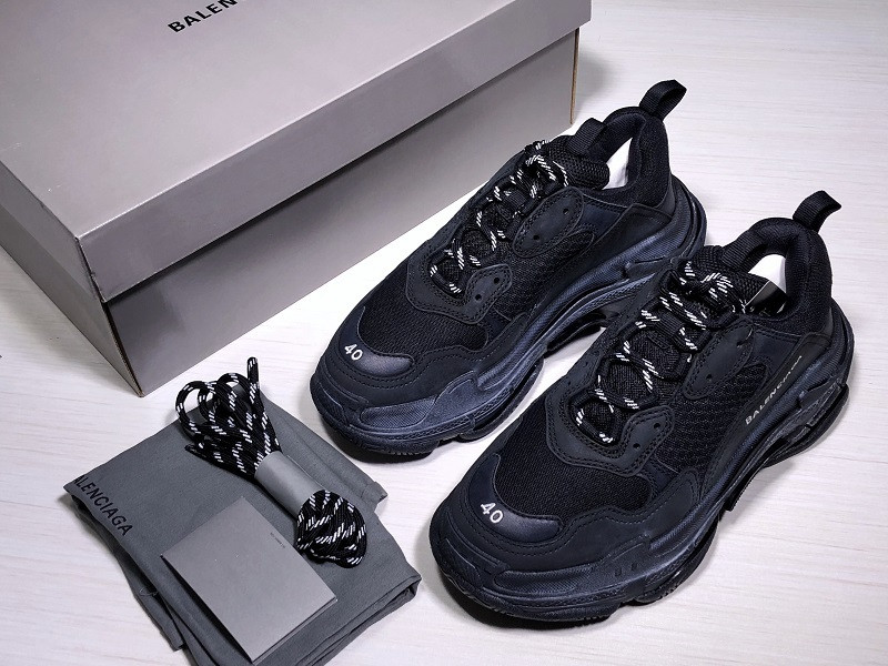 Ba*len*cia*ga 2019ss triple-s sneaker 534219 w09o1 1000