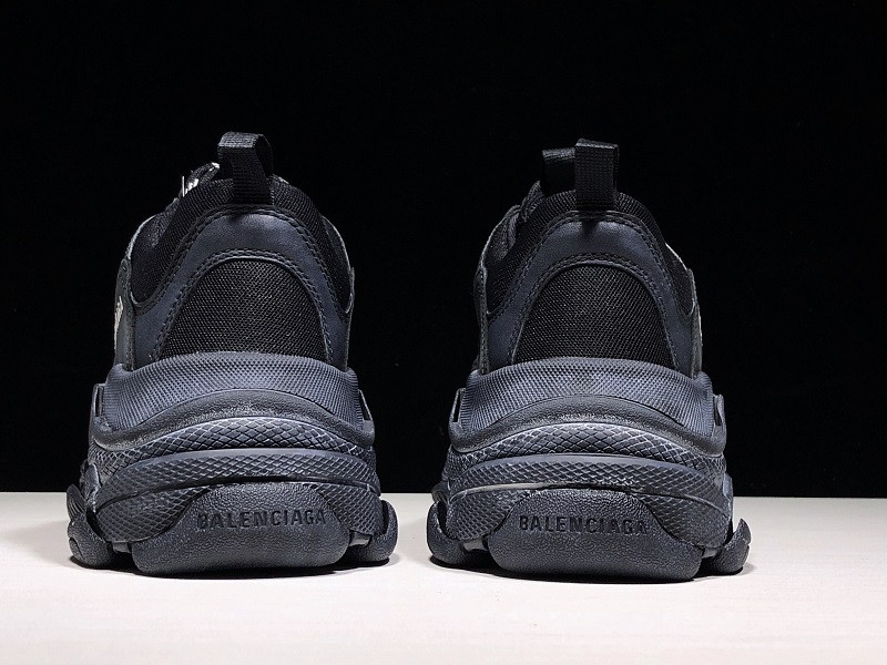 Ba*len*cia*ga 2019ss triple-s sneaker 534219 w09o1 1000